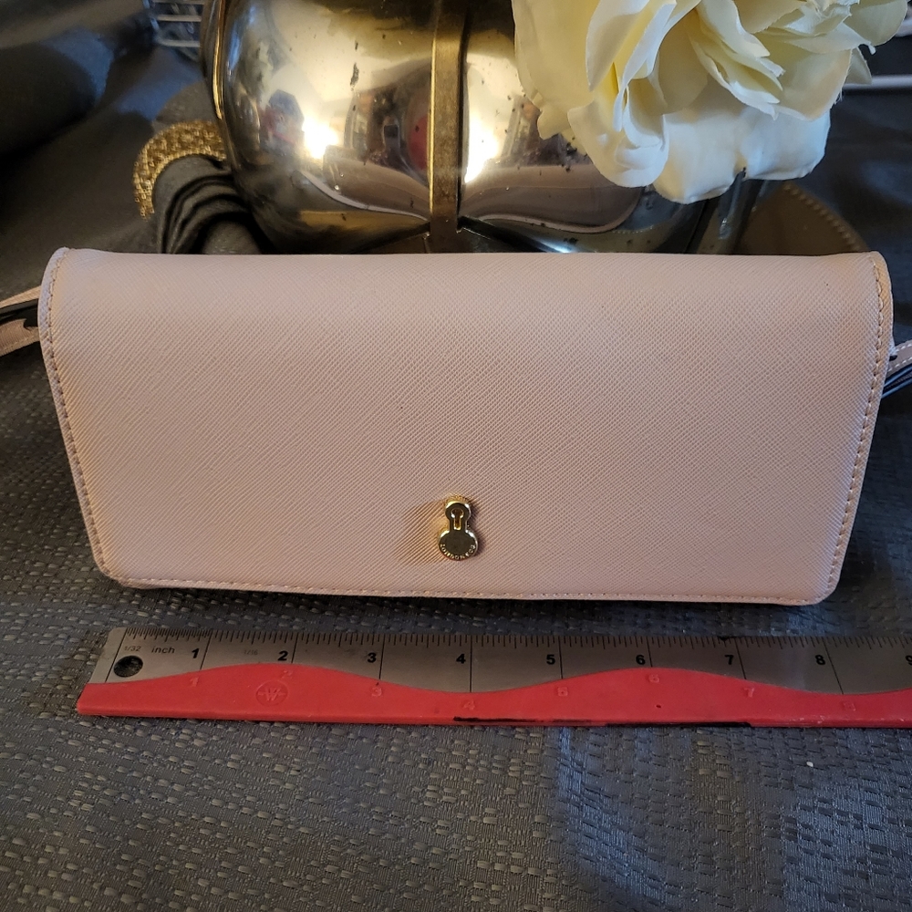 London fog wallet wristlet crossbody